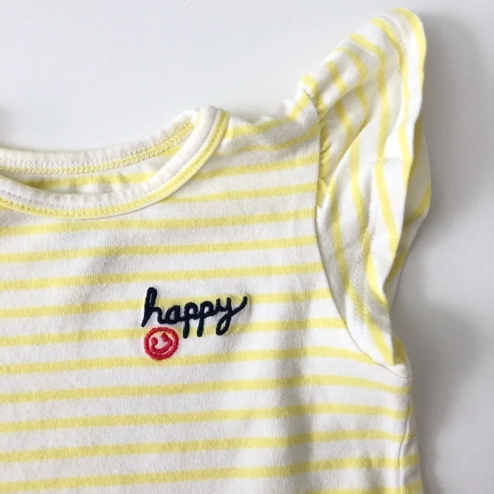Carter’s Baby Girl Ruffle Sleeveless Top Size 12 Months